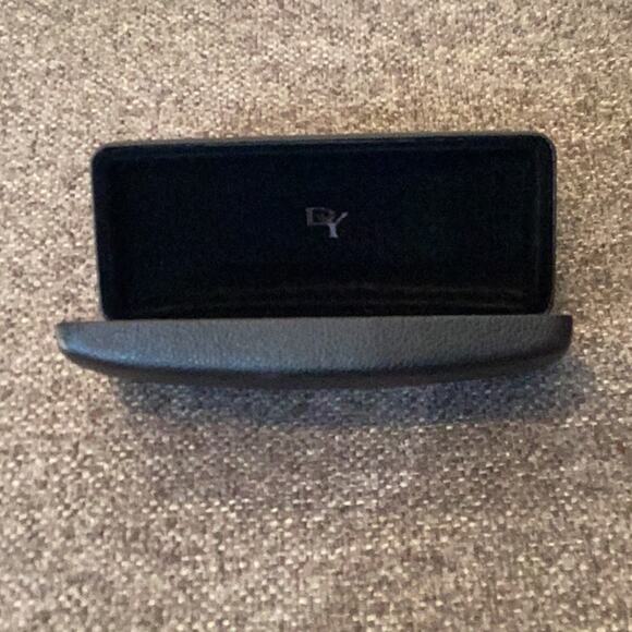 David Yurman Black EyeGlass Case in Like New Condition! - Picture 2 of 4